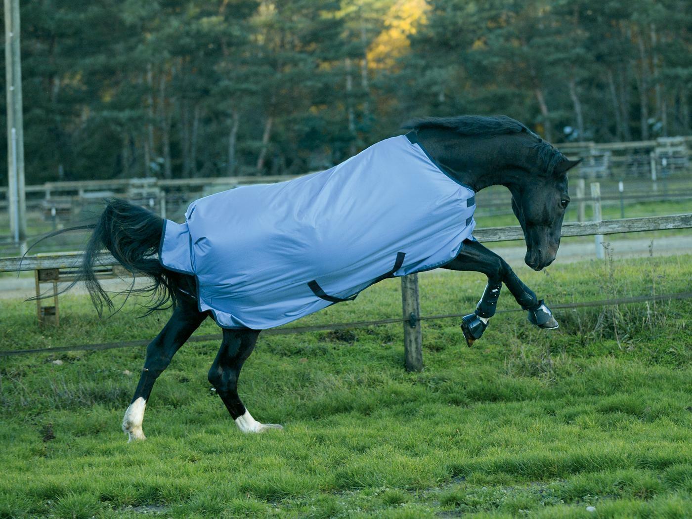 Regendecke WINDCHILL von BUSSE mit Waschbon