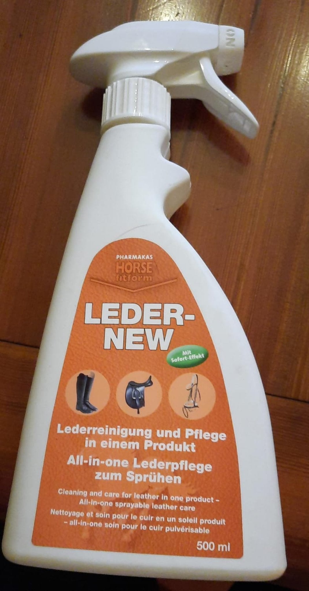 Pharmakas Leder-NewLederpflege und Lederreinigung in Sprühflasche